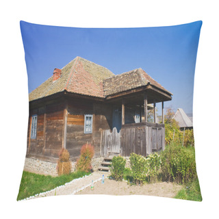 Personality  Old House Pillow Covers