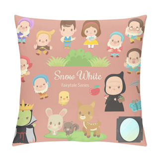 Personality  Cute Characters Illustrations From The Story Snow White Pillow Covers