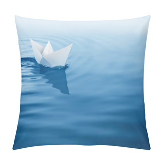Personality  Plain Sailing Pillow Covers
