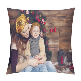 Personality  Stylish Mother And Her Child Celebrating Christmas In Room Over Pillow Covers