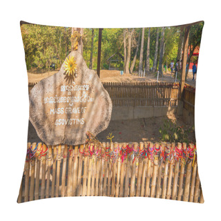 Personality  Killing Fields Gravesite Pillow Covers