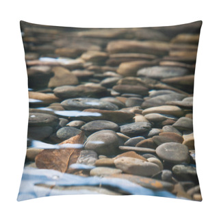 Personality  River Bed Stones Pillow Covers