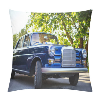 Personality  Retro Vintage Car  Pillow Covers