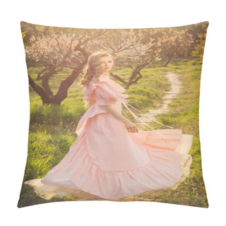 Personality  Attractive Woman In Pink Dress Enjoying The Nature Pillow Covers