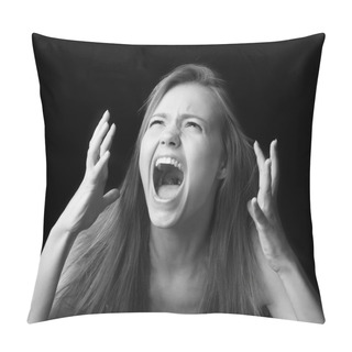 Personality  Screaming Girl Pillow Covers