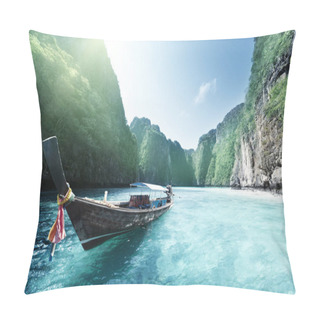 Personality  Boat And Beautiful Sea, Phi Phi Island, Thailand Pillow Covers