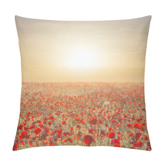 Personality  Early Morning Red Poppy Field Pillow Covers
