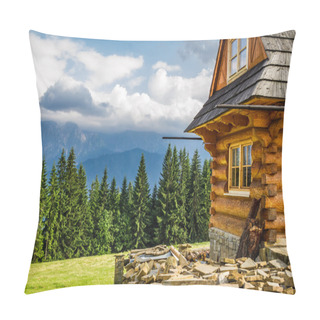 Personality  Rural Cottage In The Mountains Pillow Covers