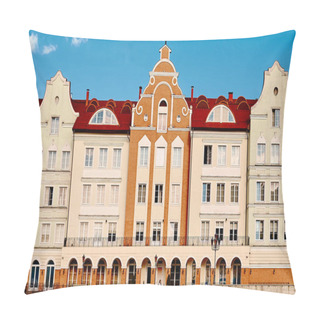 Personality  Old Town Street. Vintage European Houses. Pillow Covers