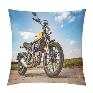 Personality  Scrambler Icon - Ducati Pillow Covers