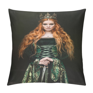 Personality  Woman In Green Medieval Dress Pillow Covers