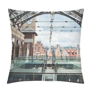Personality  Empty Modern Shopping Mall  Pillow Covers