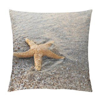 Personality  Starfish On A Beach Sand  Pillow Covers