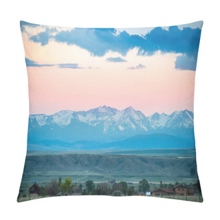 Personality  A Beautiful Overlooking View Of Nature In Three Forks, Montana Pillow Covers