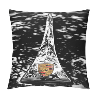 Personality  The Emblem Of The Car Porsche Pillow Covers
