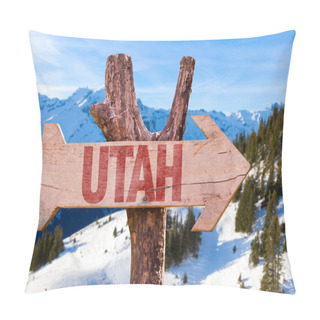 Personality  Utah Wooden Sign Pillow Covers