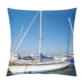Personality  White Sailing Yacht On An Anchor Pillow Covers