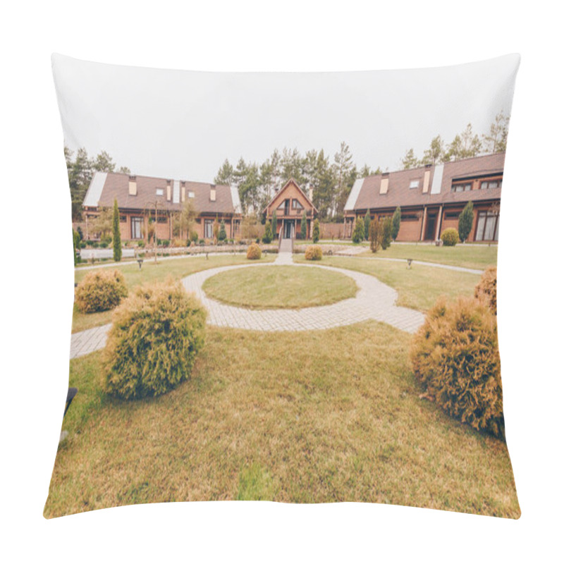 Personality  countryside cottages pillow covers