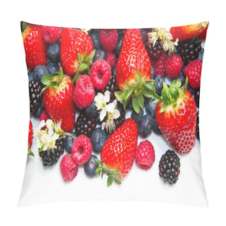 Personality Berries On White Background Pillow Covers