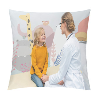 Personality  Female Doctor With Little Girl Pillow Covers