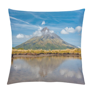 Personality  Mt. Taranaki Reflected On A Pond During A Sunny Day At New Zealand Pillow Covers