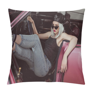 Personality  Fashionable Blonde Girl In Sunglasses And Beret Sitting In Retro Car Pillow Covers