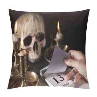 Personality  Friday 13th On A Calendar Pillow Covers