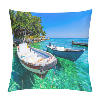 Personality  Boat At Islas De Rosario Colombia Pillow Covers