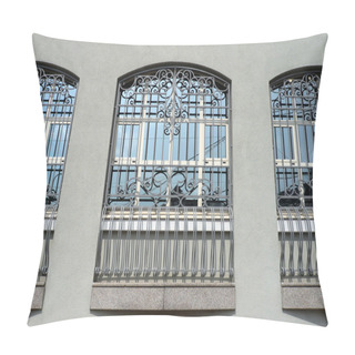 Personality  Windows Of Building With Grid Pillow Covers