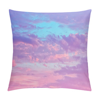 Personality  Amazing Sky Background - Pink And Serene Fluffy Cumulus Clouds In The Blue Sky. Season Of The White Nights. The Republic Of Karelia, Russia. Pillow Covers