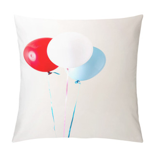 Personality  Balloons On An Off White Background Pillow Covers