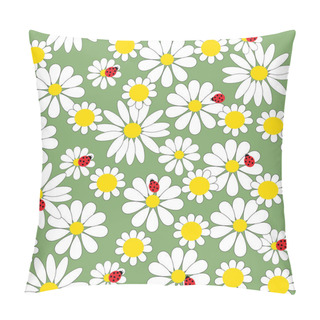 Personality  Seamless Pattern With Daisies And Ladybirds Pillow Covers