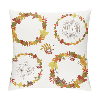 Personality  Autumn Leaves Round Frames. Pillow Covers