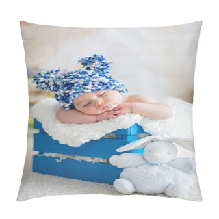 Personality  Little Baby Boy With Knitted Hat, Sleeping With Cute Teddy Bear Pillow Covers