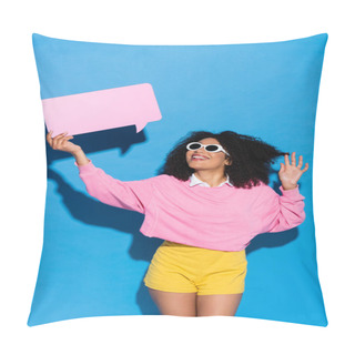 Personality  Excited African American Woman Waving Hand While Holding Speech Bubble On Blue Pillow Covers