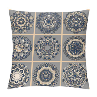 Personality  Circle Lace Ornament, Round Ornamental Geometric Doily Pattern C Pillow Covers