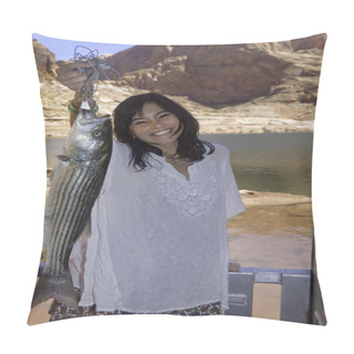 Personality  Girl Fishing At Lake Powell Pillow Covers