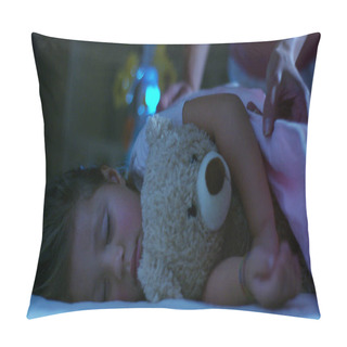 Personality Baby Rests Quietly In Bed Hugging A Teddy Bear Toy, Concept Of Peaceful Dreams And Homes Without Noise, Happy Children And Mom And Dad Happy. Happiness In Sleep, Children Without Coughing. Pillow Covers