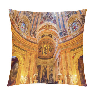 Personality  Dome Stained Glass San Francisco El Grande Royal Basilica Madrid Pillow Covers