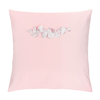 Personality  Gentle Simple Decorative Line Of Leaves In Row Of Silver Leaves On Pastel Pink Background, Top View. Pillow Covers