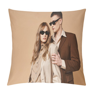Personality  Alluring Elegant Couple In Chic Seasonal Suits With Stylish Sunglasses Posing On Pastel Background Pillow Covers