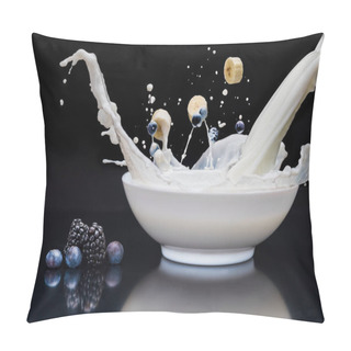 Personality  Blackberries And Banana Dropping Into White Bowl With Milk On Black Background Pillow Covers