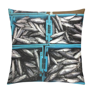 Personality  Fresh Sea Fishes In Boxes Pillow Covers