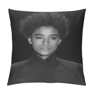 Personality  Vera Wang - Fall Winter 2016 Collection Pillow Covers