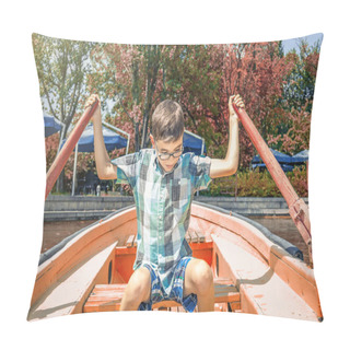 Personality  A Boy In Glasses Sails On A Boat And Rowing With Oars Pillow Covers
