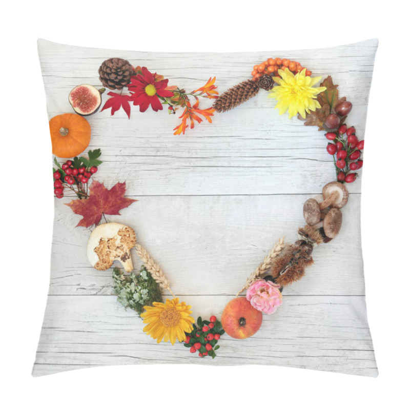 Personality  Heart Shaped Autumn Wreath pillow covers