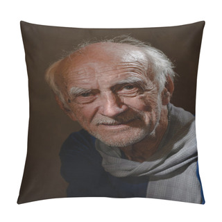 Personality Homeless Pillow Covers