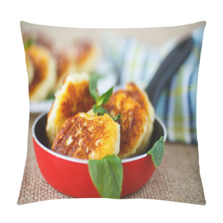 Personality  Cheesecakes Fritters Pillow Covers