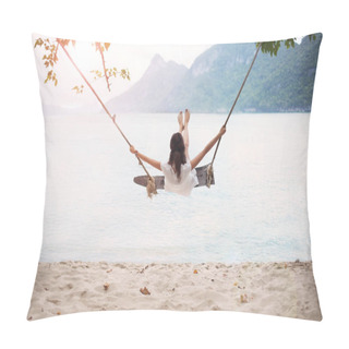 Personality  Carefree Happy Woman Swinging  Pillow Covers