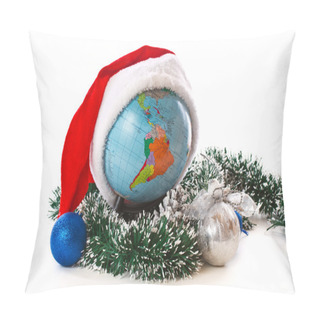 Personality  Globe In A Christmas Cap Pillow Covers